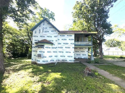 /international/us/1112-center-street-bismarck-mo-110100305980/