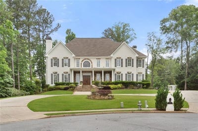 /international/us/415-lyerly-pointe-alpharetta-ga-110107638175/