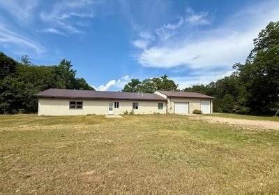 /international/us/4807-118th-avenue-fennville-mi-110100527831/