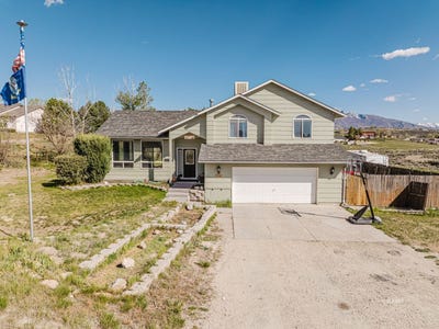 /international/us/170-cascade-drive-spring-creek-nv-110107857188/