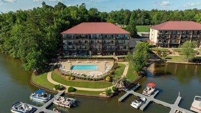 /international/us/111-lee-road-802-224-valley-al-110107842246/