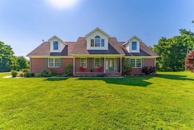 /international/us/18601-middle-delaware-rd-henderson-ky-110108755090/