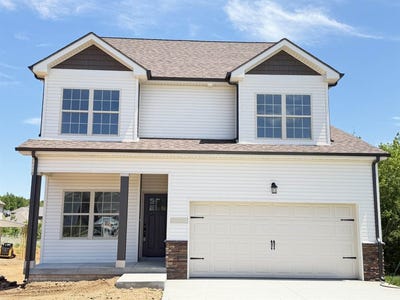 /international/us/128-hummingbird-way-clarksville-tn-110108540246/