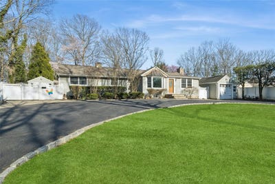 /international/us/147-calvert-avenue-ronkonkoma-ny-110098655562/?lang=en