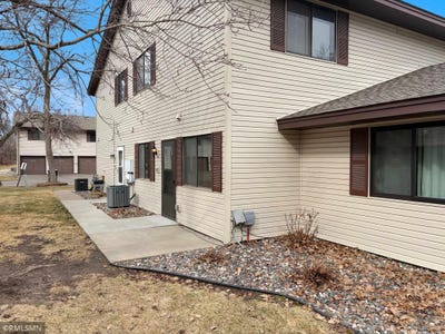 /international/us/6610-83rd-court-n-brooklyn-park-mn-110106668546/