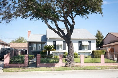 /international/us/2423-w-118th-street-hawthorne-ca-110098670577/