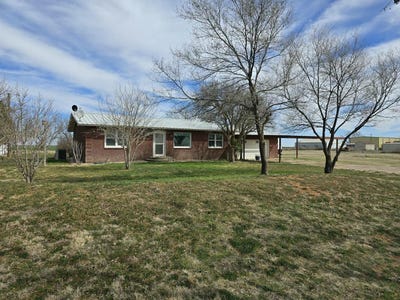 /international/us/3006-n-county-rd-3500-lubbock-tx-110108977222/