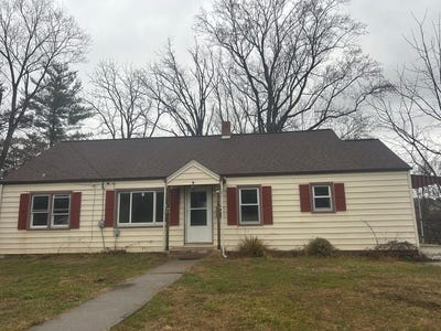 /international/us/316-sunset-drive-pearisburg-va-110106220044/