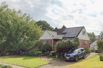 /international/us/852-henry-street-uniondale-ny-110109303520/