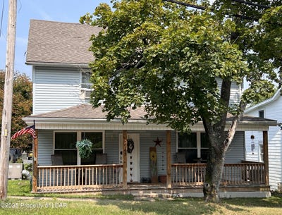 /international/us/223-mahanoy-street-nuremburg-pa-110101991892/