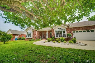 /international/us/2802-virginia-lane-poplar-bluff-mo-110107891985/