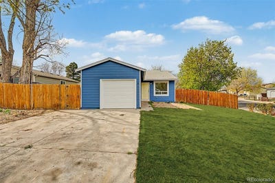 /international/us/17391-e-layton-drive-aurora-co-110107546133/