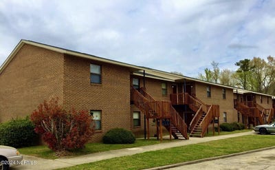 /international/us/2903-e-5th-street-greenville-nc-110103291282/