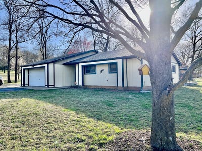 /international/us/109-george-blvd-coffeyville-ks-110106431628/