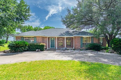 /international/us/10416-seventh-st-pettus-tx-110101048409/