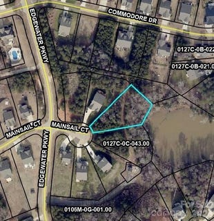 /international/us/18519-mainsail-court-lancaster-sc-110109832017/