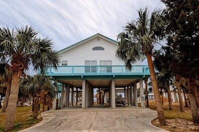 /international/us/71-w-11th-ave-horseshoe-beach-fl-110105290371/