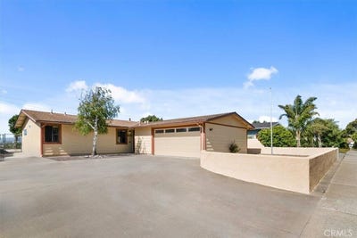 /international/us/1317-w-willow-lompoc-ca-110108636263/
