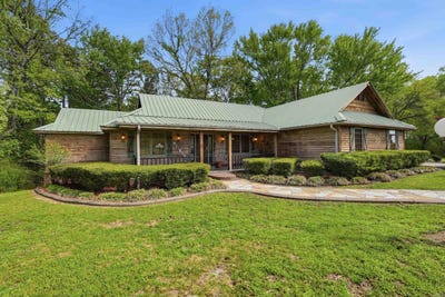/international/us/944-rock-products-road-heber-springs-ar-110108200979/