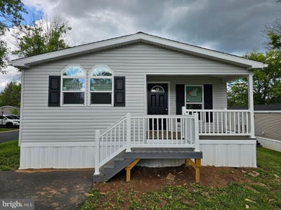 /international/us/140-pawnee-avenue-dover-pa-110107512462/
