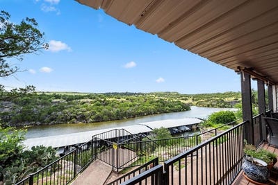 /international/us/3033-hells-gate-loop-strawn-tx-110100316367/