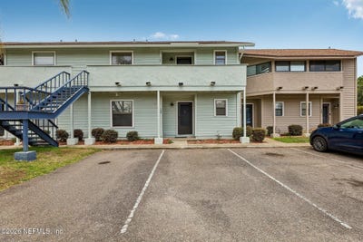 /international/us/162-governor-street-green-cove-springs-fl-110107824860/