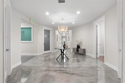 /international/us/40-sw-1st-street-ocala-fl-110101509092/