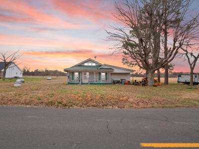 /international/us/355-wadesboro-road-paducah-ky-110106258337/