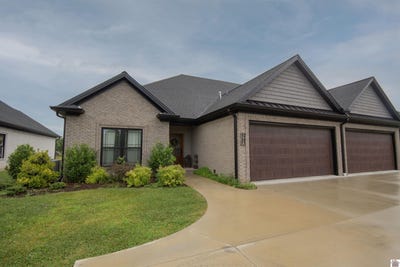 /international/us/3910-pines-road-paducah-ky-110100562449/