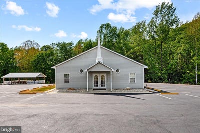 /international/us/22114-carters-gate-road-ruther-glen-va-110107817846/
