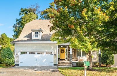 /international/us/7-persimmon-court-durham-nc-110120460260/