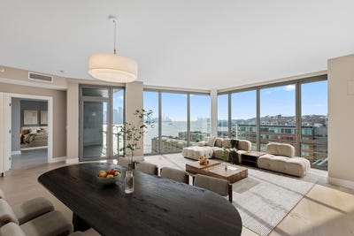 /international/us/9-avenue-at-port-imperial-west-new-york-nj-110100919194/