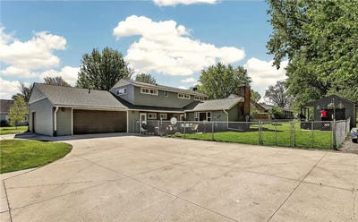 /international/us/305-4th-avenue-nw-dodge-center-mn-110108057688/