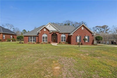 /international/us/6090-celeste-road-saraland-al-110106442120/