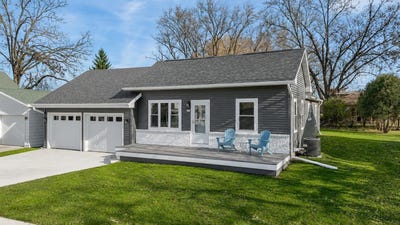 /international/us/303-s-1st-avenue-winneconne-wi-110108074986/