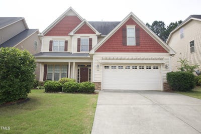 /international/us/309-forest-haven-drive-drive-holly-springs-nc-110099789991/