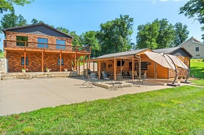 /international/us/588-lake-viking-terrace-gallatin-mo-110109214898/