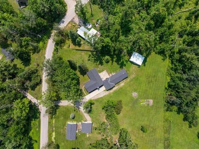 /international/us/7726-lake-alanson-mi-110100502422/?lang=en