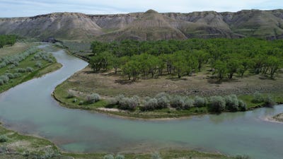 /international/us/7700-labarre-rd-fort-benton-mt-110099908354/