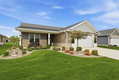 /international/us/10100-w-134th-avenue-cedar-lake-in-110105765070/