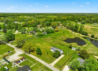 /international/us/129-griggs-road-waco-ky-110107377518/