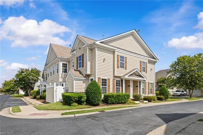 /international/us/5117-moreland-street-suffolk-va-110101008407/