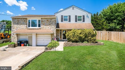 /international/us/14-mccarthy-ave-langhorne-pa-110109054330/