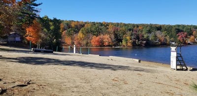 /international/us/118-lake-shore-boulevard-stafford-ct-110104193485/