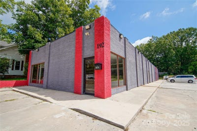 /international/us/192-columbia-street-chester-sc-110100560602/?lang=zh-tw
