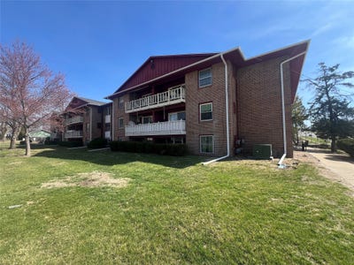 /international/us/7815-douglas-avenue-urbandale-ia-110106210646/