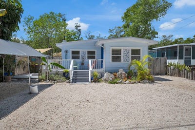 /international/us/235-antigua-road-key-largo-fl-110119756580/