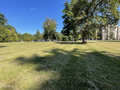 /international/us/l8-3-2-church-street-valatie-ny-110107279105/