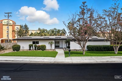 /international/us/3500-chester-lane-bakersfield-ca-110108548878/
