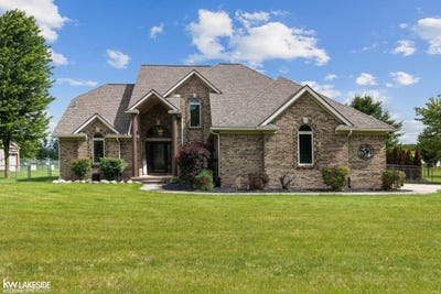 /international/us/67099-hartway-road-ray-twp-mi-110108937891/